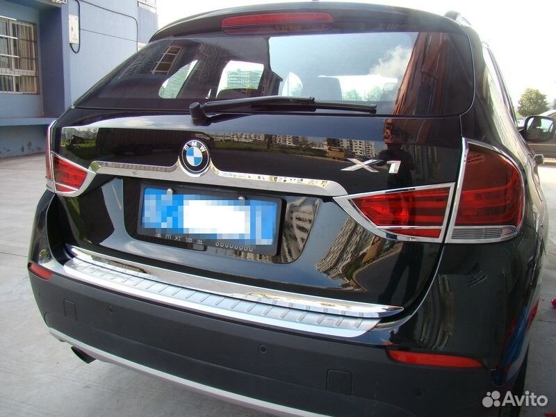 Молдинг на багажник (нижний) BMW X1 (2009-2012)