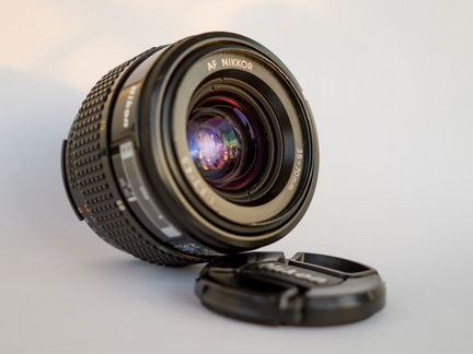 Nikon AF Nikkor 35-70mm 1/3.3-4.5 (MKI)
