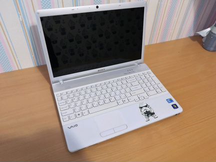 Ноутбук sony E vpceb2S1R / WI