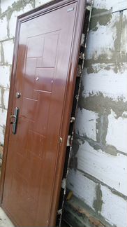 Входная металлическая утепленная дверь