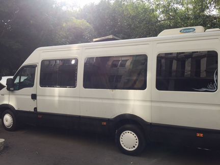 Iveco Daily 3.0 МТ, 2009, микроавтобус