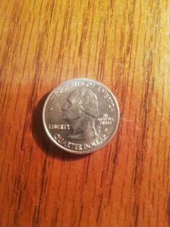 Монета 25 центов США квотер