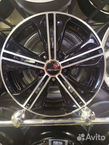 Диски R16 5x114,3 et43 d67,1 Remain R106 Новые