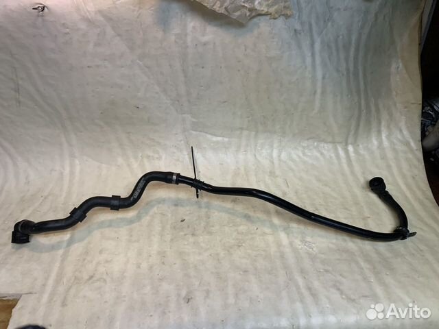 Патрубок системы охлаждения Mercedes