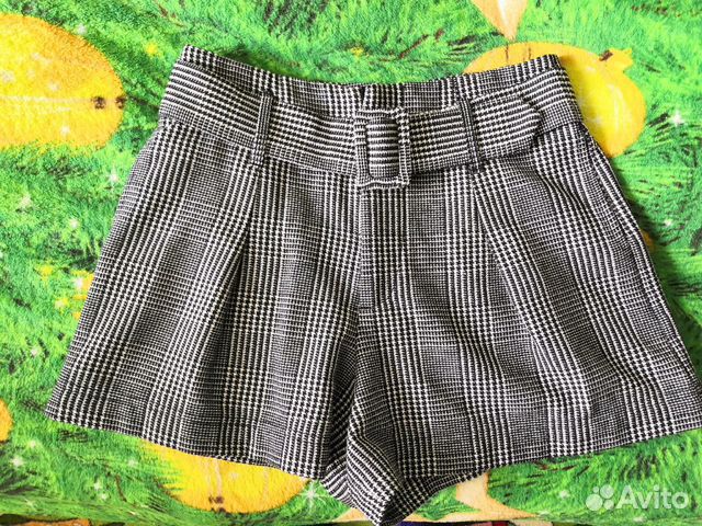 Продам женские шорты