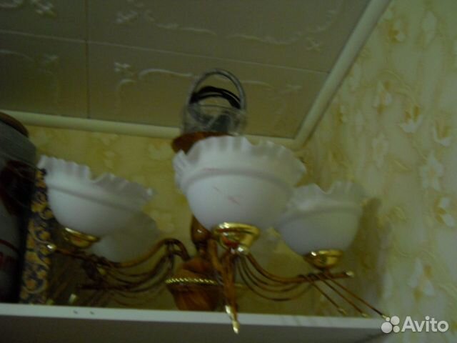 Люстры, плафоны, бра