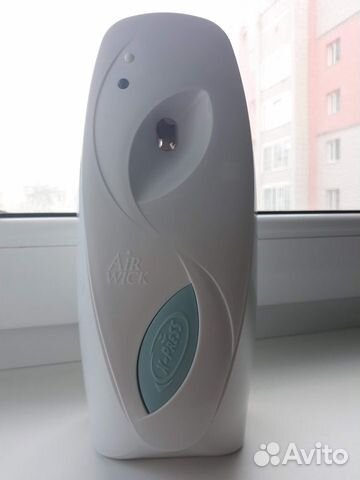 Автоматический освежитель воздуха