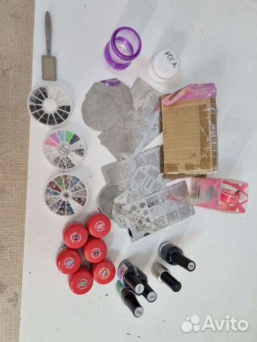 Стразы, степлинг, пигменты