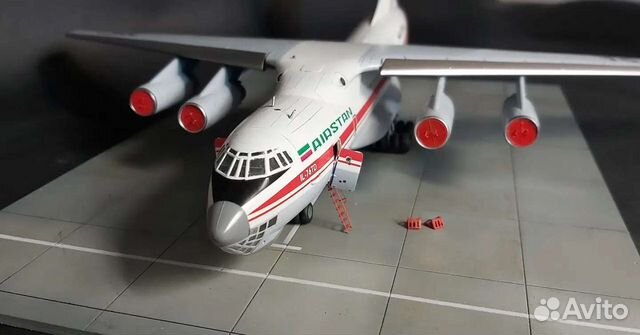 Модель самолета Ил-76 тд