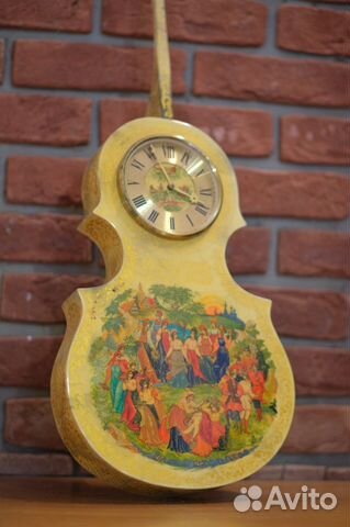 Часы -скрипка на подарок