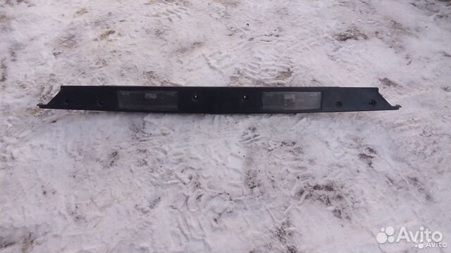 Накладка крышки багажника Lexus Ls400 UCF10