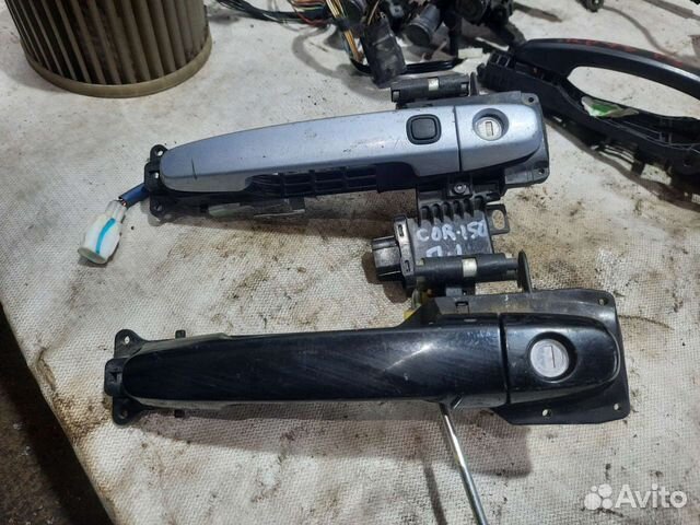 Ручка двери передняя левая Toyota corolla 150