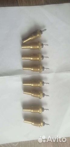 Датчик температуры охлаждающей жидкости Komatsu