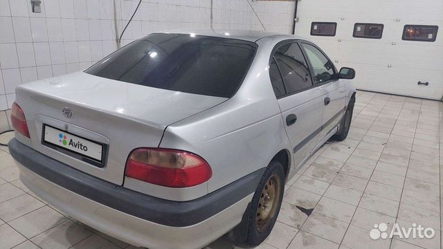 Toyota Avensis 1.6 МТ, 2002, 329 000 км