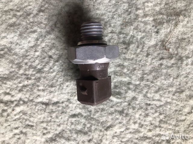 Датчик давления масла