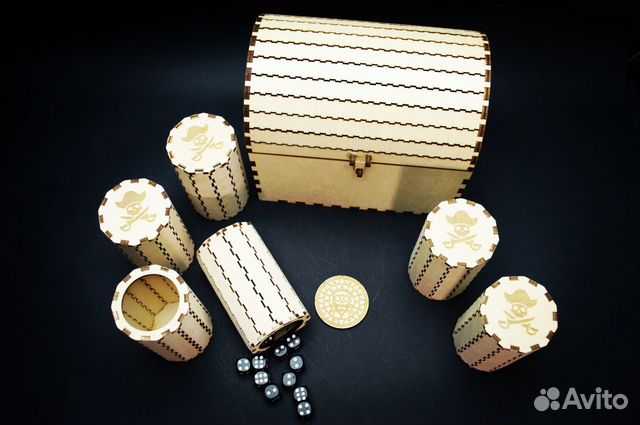 Пиратский набор для игры в кости