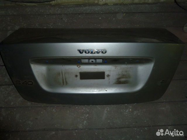 Крышка багажника Вольво Volvo S40 Крышка багажника Вольво Volvo S40