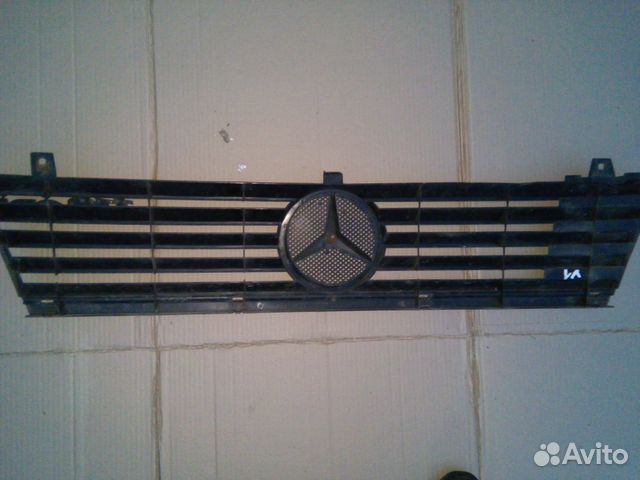 Решётка радиатора Mercedes Vito W638 Решётка радиатора Mercedes Vito W638