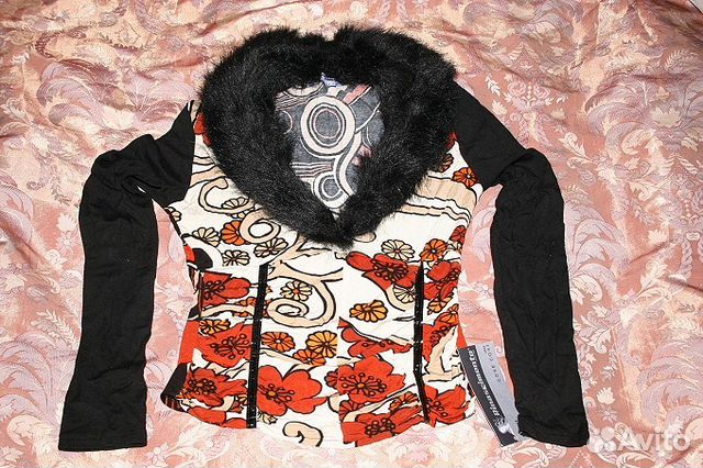 Rinascimento джемпер р. 44-46 новая Италия Rinascimento джемпер р. 44-46 новая Италия