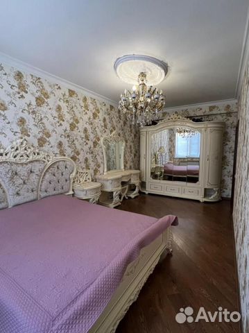 

1-к. квартира, 65 м², 5/12 эт.