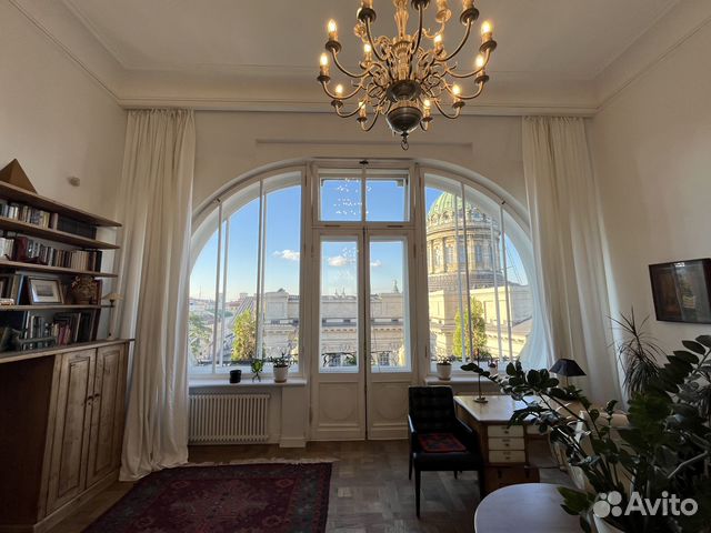 

3-к. квартира, 110 м², 6/6 эт.