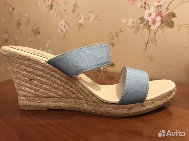 Женские летние босоножки Женские летние босоножки