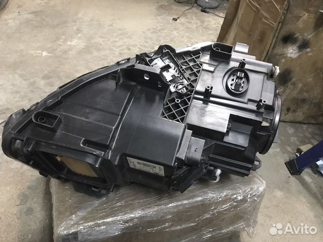 Фара левая на Mercedes W176 A class Фара левая на Mercedes W176 A class
