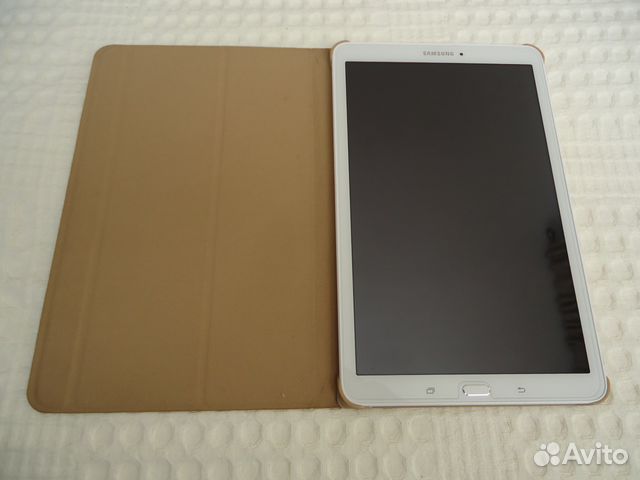 Планшет SAMSUNG Galaxy Tab E 3G 8GB White