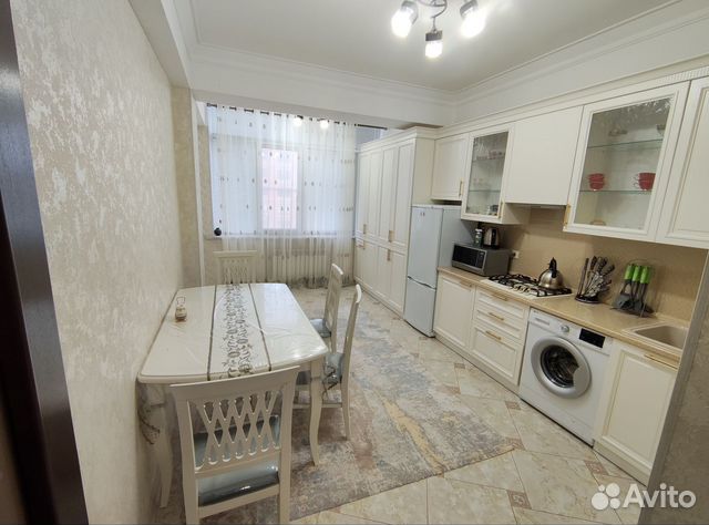 

2-к. квартира, 72 м², 2 кровати