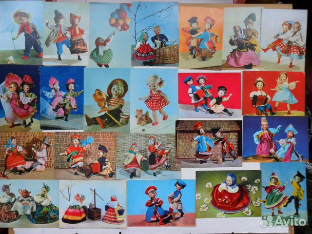 Куклы в народных костюмах, матрешки, игрушки