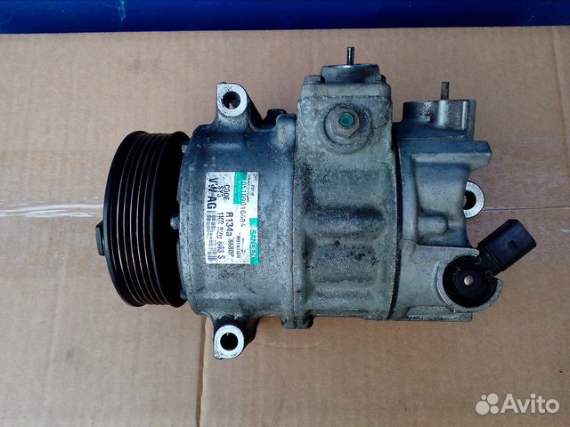 Компрессор кондиционера Volkswagen Passat B6