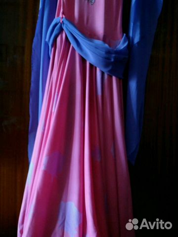 Платье для бальных танцев