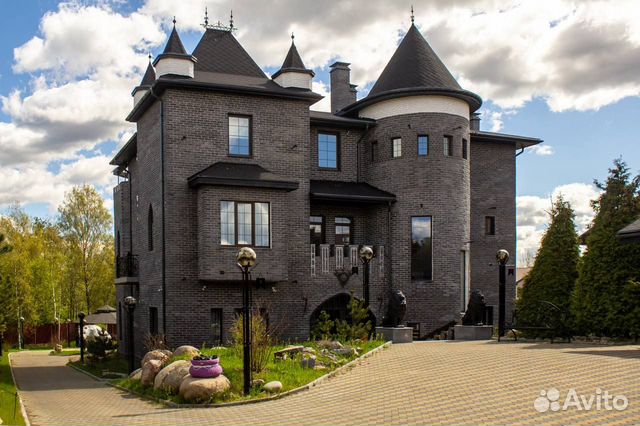 

6-к. коттедж, 600 м²