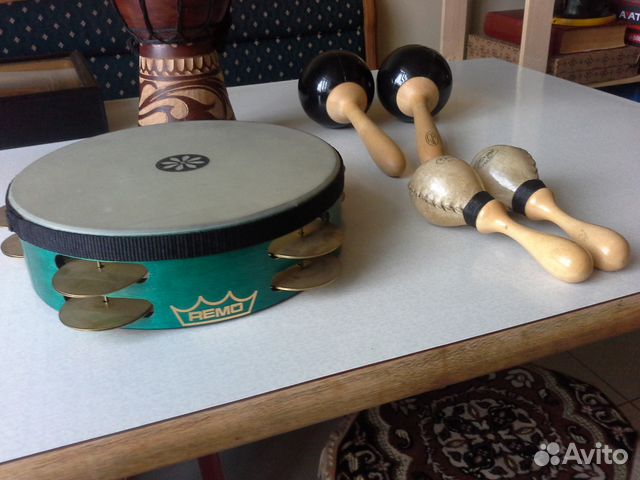 Электробубен музыкальный. Бубен старинный. Авито бубнов. Бубен зеленый. Тамбурин ударный музыкальный инструмент.