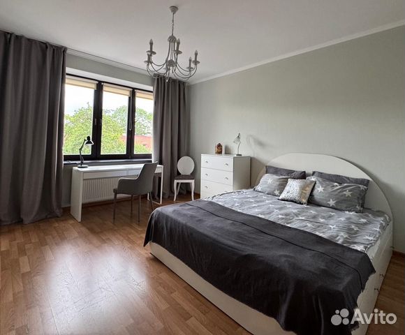 

1-к. квартира, 45 м², 3/7 эт.