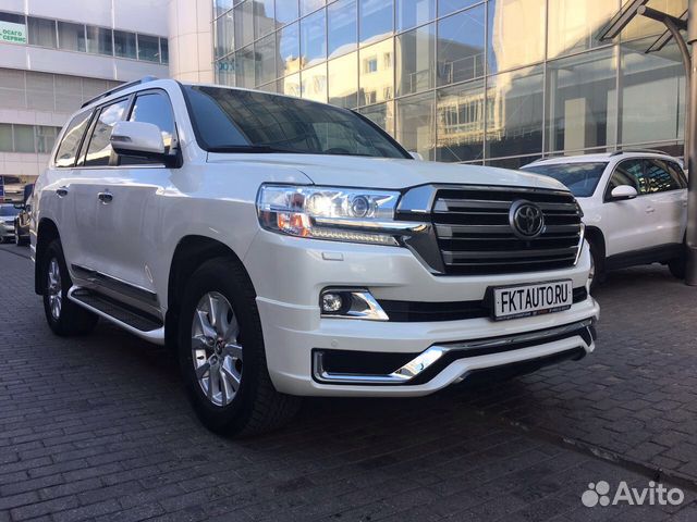 Обвес Modellista Toyota Land Cruiser 200 Обвес Modellista Toyota Land Cruiser 200