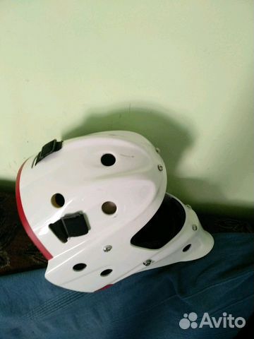 Bauer вратарский шлем