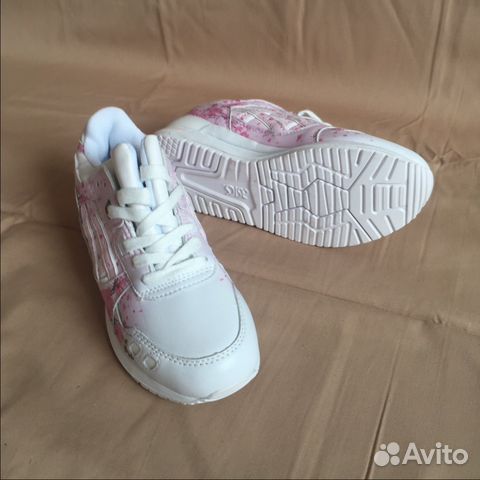 Кроссовки Женские ASIcs Gel Sakura Кроссовки Женские ASIcs Gel Sakura