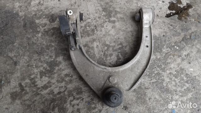 Bmw F10 рычаг передний верхний Bmw F10 рычаг передний верхний