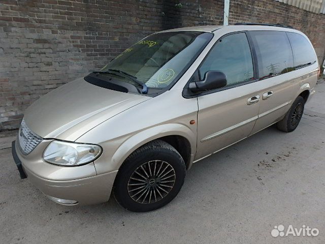 В разборе chrysler voyager Grand Voyager 4 2002