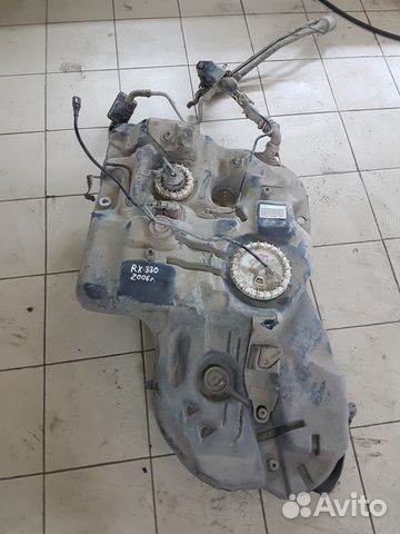 Топливный бак Lexus RX 2 2003-2008 г.в Топливный бак Lexus RX 2 2003-2008 г.в