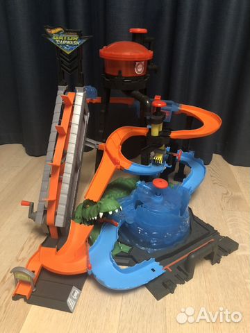 Hot wheels Невообразимая автомойка Hot wheels Невообразимая автомойка