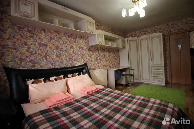 1-к квартира, 42 м², 3/5 эт. 1-к квартира, 42 м², 3/5 эт.