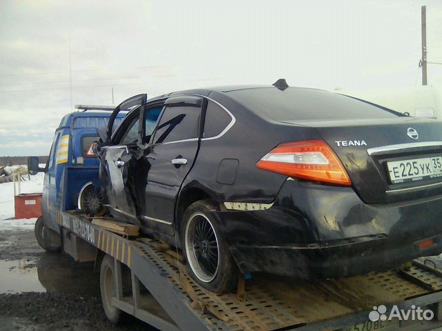 Nissan Teana 2.5 CVT, 2010, битый, 100 000 км