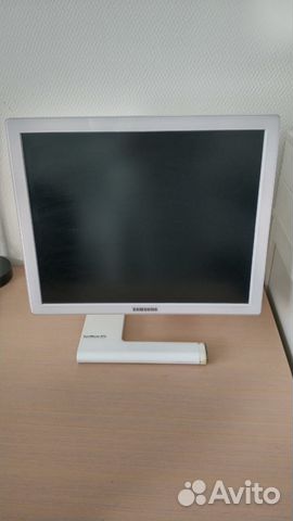 Монитор SAMSUNG 971Pro