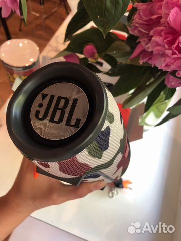 Колонка jbl