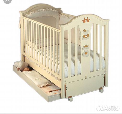 Кроватка Pali Capriccio + мобиль Chicco+бортики Кроватка Pali Capriccio + мобиль Chicco+бортики