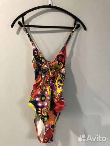 Купальник Zara Новый Купальник Zara Новый