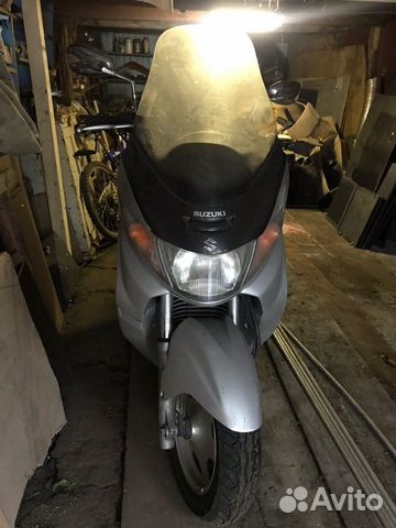 Suzuki SkyWave 400