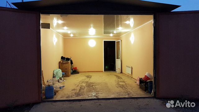 Гараж, > 30 м²